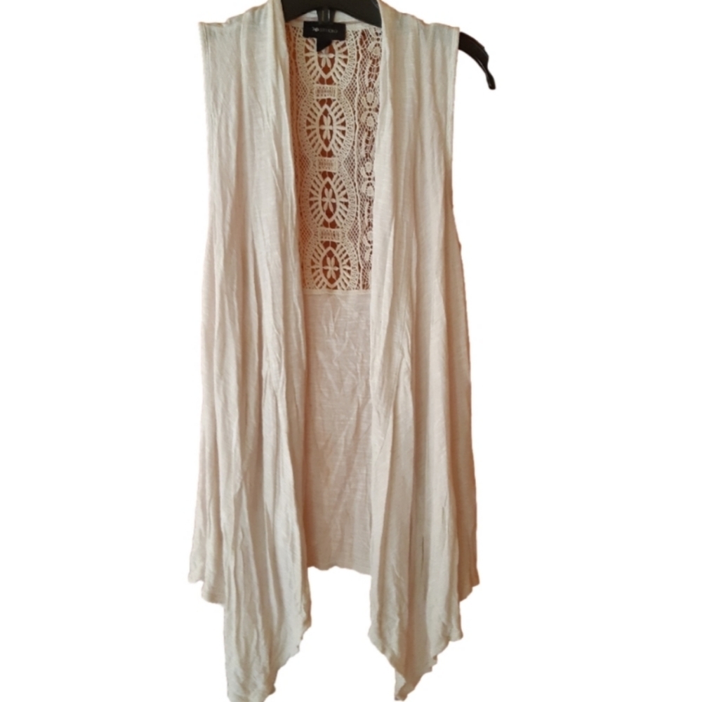 Lace insert longline vest 408A